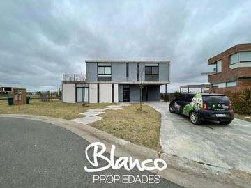Casa en Venta en San Sebastian, Escobar, G.B.A. Zona Norte, Argentina