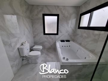 Casa en Venta en Puertos, Escobar, G.B.A. Zona Norte, Argentina
