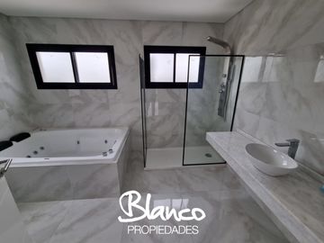 Casa en Venta en Puertos, Escobar, G.B.A. Zona Norte, Argentina