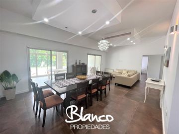 Casa en Venta en Haras Santa Maria, Escobar, G.B.A. Zona Norte, Argentina