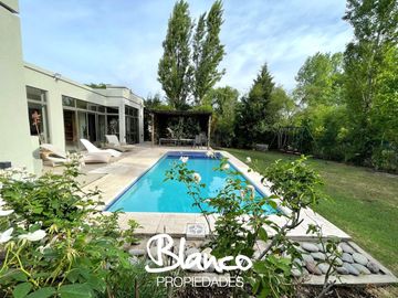 Casa en Venta en Haras Santa Maria, Escobar, G.B.A. Zona Norte, Argentina