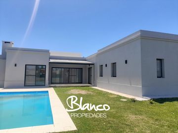 Casa en Venta en Altos de Campo Grande, Pilar, G.B.A. Zona Norte, Argentina