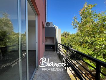 Departamento en Venta en La Esmeralda, Derqui, Pilar, G.B.A. Zona Norte, Argentina