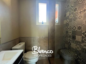 Departamento en Venta en La Esmeralda, Derqui, Pilar, G.B.A. Zona Norte, Argentina