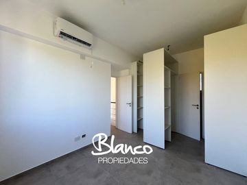 Departamento en Venta en La Esmeralda, Derqui, Pilar, G.B.A. Zona Norte, Argentina