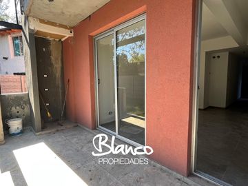 Departamento en Venta en La Esmeralda, Derqui, Pilar, G.B.A. Zona Norte, Argentina
