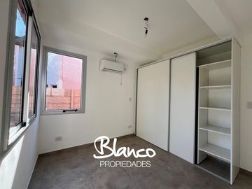 Departamento en Venta en La Esmeralda, Derqui, Pilar, G.B.A. Zona Norte, Argentina