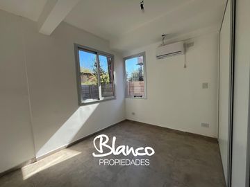 Departamento en Venta en La Esmeralda, Derqui, Pilar, G.B.A. Zona Norte, Argentina