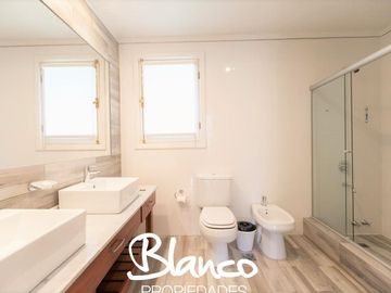 Casa en Venta en Lomas de San Isidro, San Isidro, G.B.A. Zona Norte, Argentina