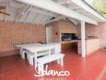 Casa en Venta en Lomas de San Isidro, San Isidro, G.B.A. Zona Norte, Argentina
