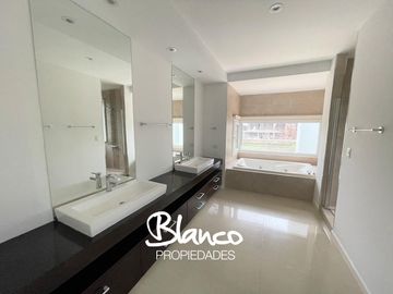 Casa en Venta en El Yacht, Nordelta, Tigre, G.B.A. Zona Norte, Argentina