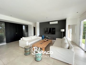 Casa en Venta en El Cantón, Escobar, G.B.A. Zona Norte, Argentina