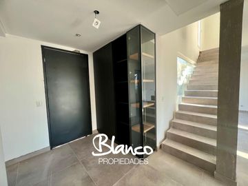 Casa en Venta en Vistas, Puertos, Escobar, G.B.A. Zona Norte, Argentina