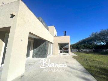 Casa en Venta en San Matias, Escobar, G.B.A. Zona Norte, Argentina