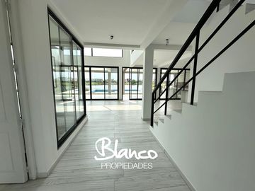 Casa en Venta en Puertos, Escobar, G.B.A. Zona Norte, Argentina