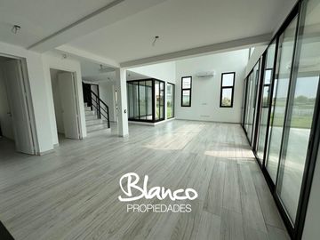 Casa en Venta en Puertos, Escobar, G.B.A. Zona Norte, Argentina