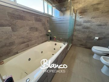 Casa en Venta en Los Lagos, Nordelta, Tigre, G.B.A. Zona Norte, Argentina