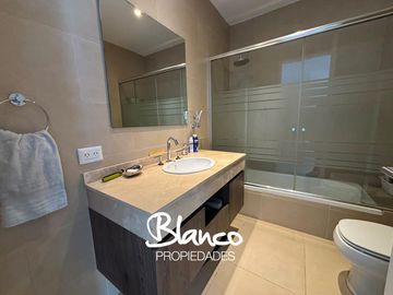Casa en Venta en Los Lagos, Nordelta, Tigre, G.B.A. Zona Norte, Argentina