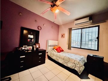 Casa en Venta en Colonia Valle de Vasconcelos San Perdo Garza Garcia