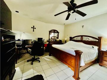 Casa en Venta en Colonia Valle de Vasconcelos San Perdo Garza Garcia