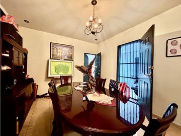 Casa en Venta en Colonia Valle de Vasconcelos San Perdo Garza Garcia