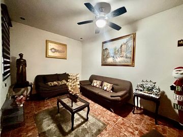 Casa en Venta en Colonia Valle de Vasconcelos San Perdo Garza Garcia
