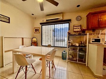 Casa en Venta en Colonia Valle de Vasconcelos San Perdo Garza Garcia