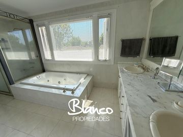 Casa en Venta en La Masia, Pilar, G.B.A. Zona Norte, Argentina