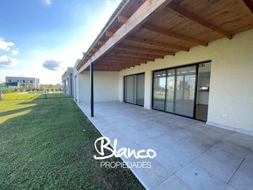 Casa en Venta en Puertos, Escobar, G.B.A. Zona Norte, Argentina