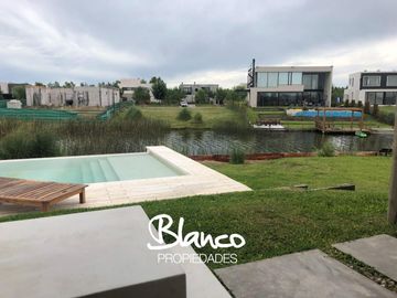 Casa en Alq. Temporario en El Naudir, Escobar, G.B.A. Zona Norte, Argentina
