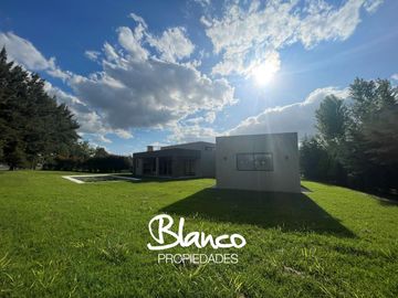 Casa en Alquiler en San Matias, Escobar, G.B.A. Zona Norte, Argentina