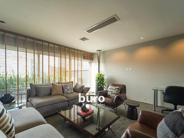 BELLO PENTHOUSE DUPLEX EN VENTA CON TERRAZA CERCA A MELITON PORRAS MIRAFLORES