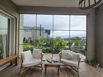 Casa en  venta en venta en Carpinchos al agua