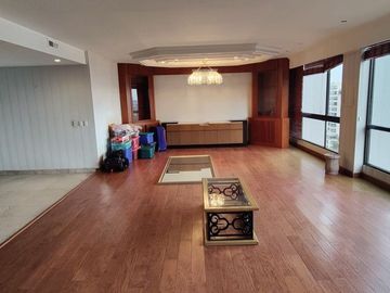 SE VENDE AMPLIO DEPARTAMENTO TECAMACHALCO (V)