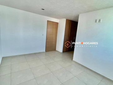 CASA EN VENTA FRACC ALEJANDRINAS