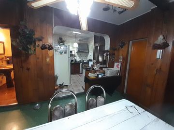 Casa en Venta en Parque Chacabuco, Capital Federal, Buenos Aires, Argentina