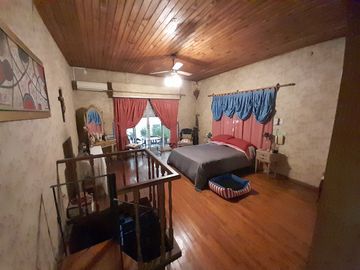 Casa en Venta en Parque Chacabuco, Capital Federal, Buenos Aires, Argentina