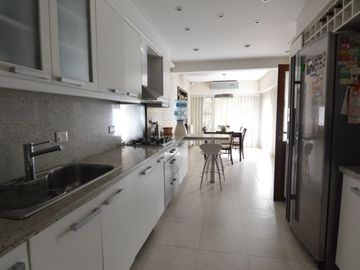 Casa en Venta en Parque Avellaneda, Capital Federal, Buenos Aires, Argentina