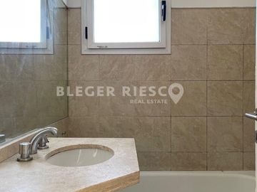 Departamento en Venta en Plaza Portezuelo, Portezuelo, Nordelta, Tigre, G.B.A. Zona Norte, Argentina