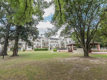 Departamento en Venta en Aston Village, Pilar, G.B.A. Zona Norte, Argentina