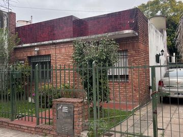 Casa en Venta en Villa Ballester, San Martin, G.B.A. Zona Norte, Argentina