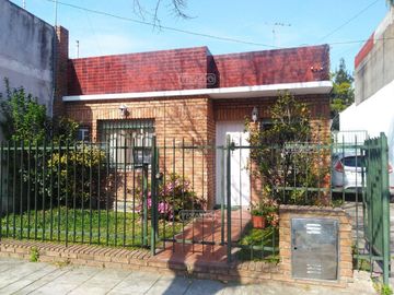 Casa en Venta en Villa Ballester, San Martin, G.B.A. Zona Norte, Argentina