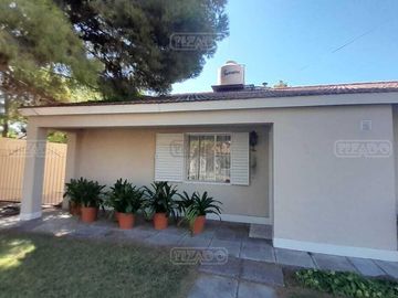 Casa en Venta en Neuquen Capital, Neuquén, Patagonia, Argentina