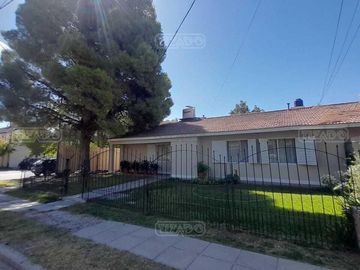 Casa en Venta en Neuquen Capital, Neuquén, Patagonia, Argentina