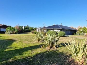 Casa en Venta en Balneario Mar de Cobo, Mar Chiquita, Costa Atlántica, Buenos Aires, Argentina