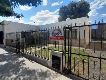 Casa en Venta en Neuquen Capital, Neuquén, Patagonia, Argentina