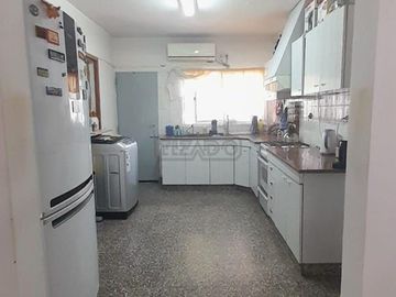 Casa en Venta en Neuquen Capital, Neuquén, Patagonia, Argentina