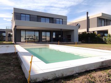 Casa en Venta en San Matias, Escobar, G.B.A. Zona Norte, Argentina