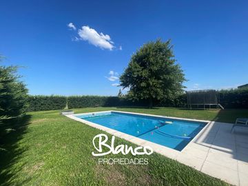 Casa en Venta en Haras Santa Maria, Escobar, G.B.A. Zona Norte, Argentina