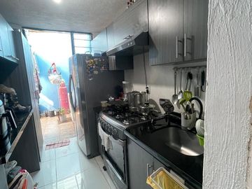 Casa frente a cancha de Futbol